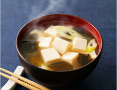 焼きバラ干し海苔を使用した汁物